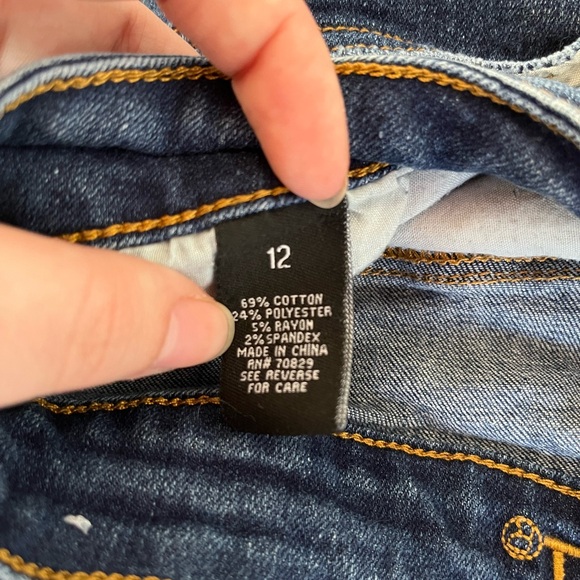 Rue 21 Distressed Shorts - Picture 3 of 4